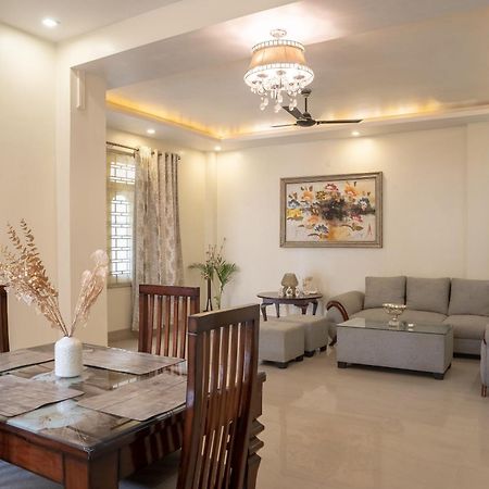 The Urban Grandeur 1 Bed and Breakfast Γουβαχάτι Εξωτερικό φωτογραφία