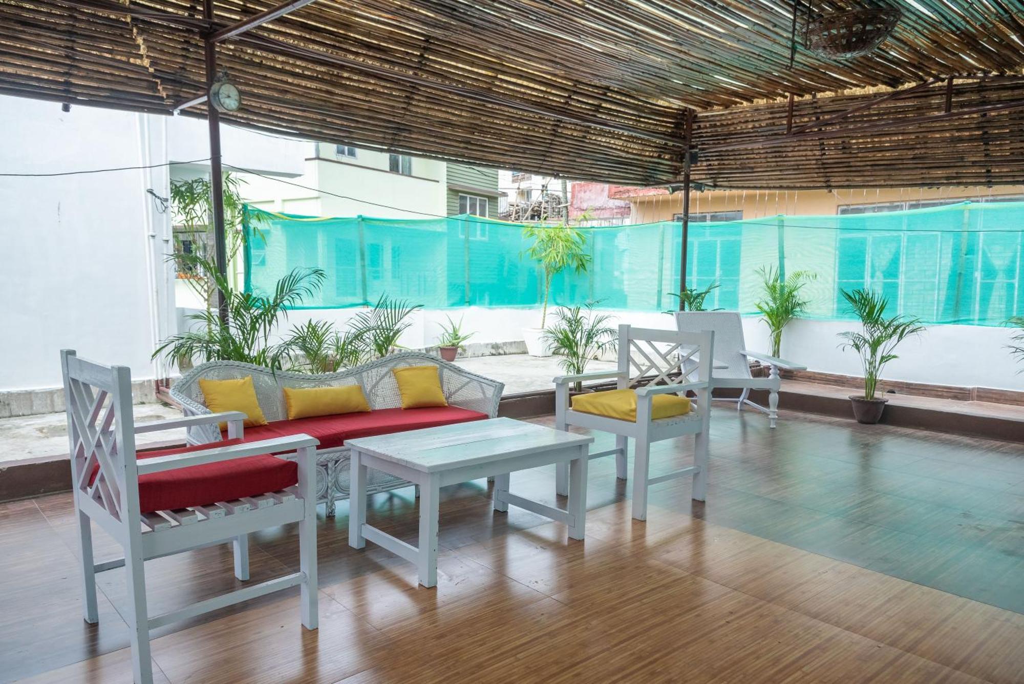 The Urban Grandeur 1 Bed and Breakfast Γουβαχάτι Εξωτερικό φωτογραφία