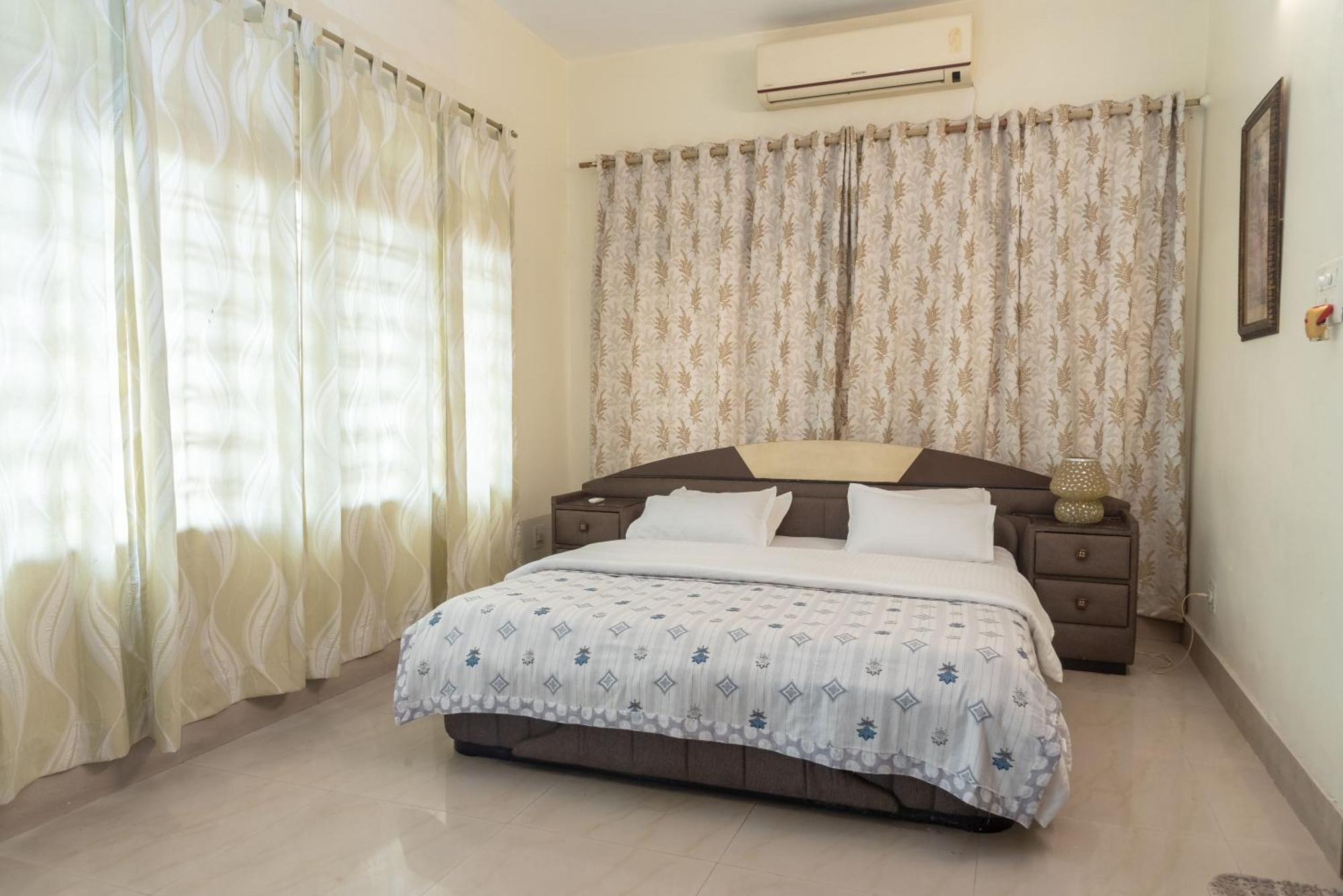 The Urban Grandeur 1 Bed and Breakfast Γουβαχάτι Εξωτερικό φωτογραφία
