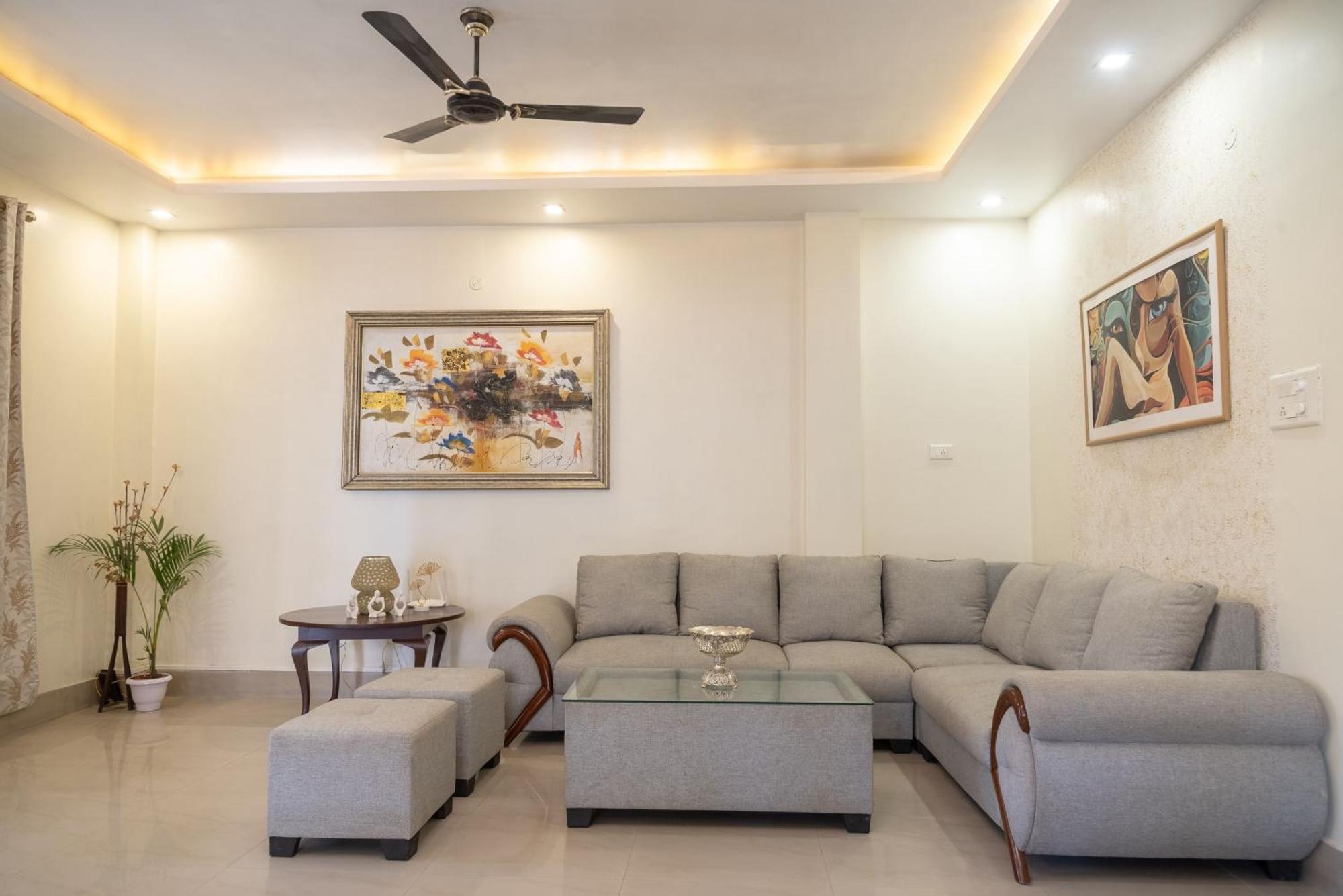 The Urban Grandeur 1 Bed and Breakfast Γουβαχάτι Εξωτερικό φωτογραφία