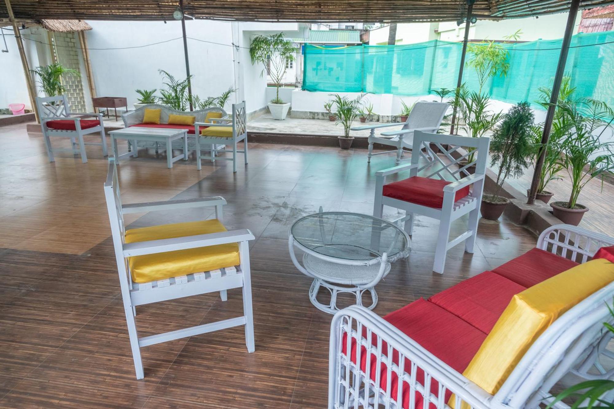 The Urban Grandeur 1 Bed and Breakfast Γουβαχάτι Εξωτερικό φωτογραφία